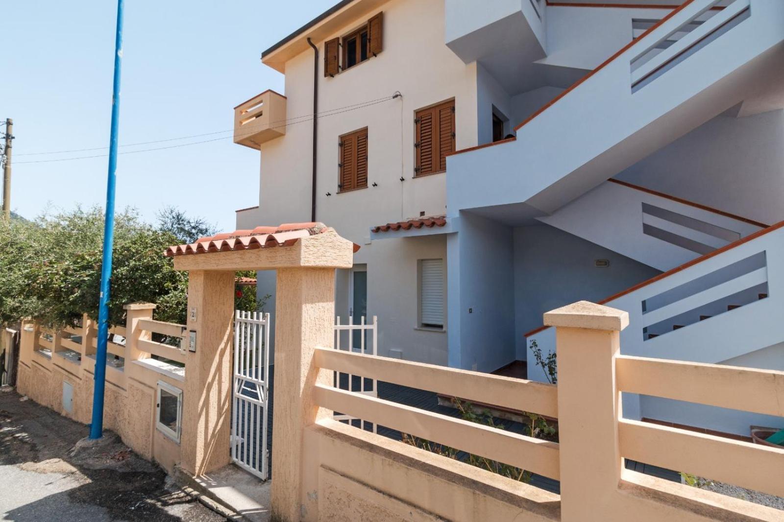 Appartamento Perla Verde, Wifi E Air Con Cala Gonone Exteriör bild